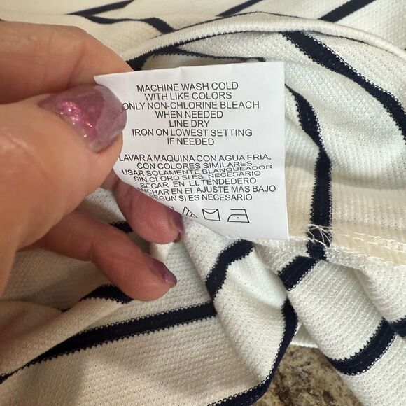 Gibson Latimer Large V Neck Striped Blue White NWT - Picture 6 of 10